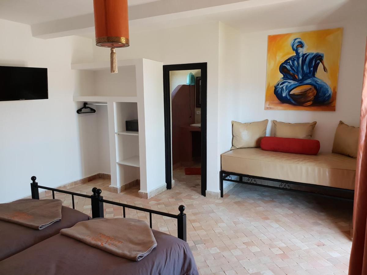 Les Orangers De L'Ourika Hotel Douar Akkara Exterior foto