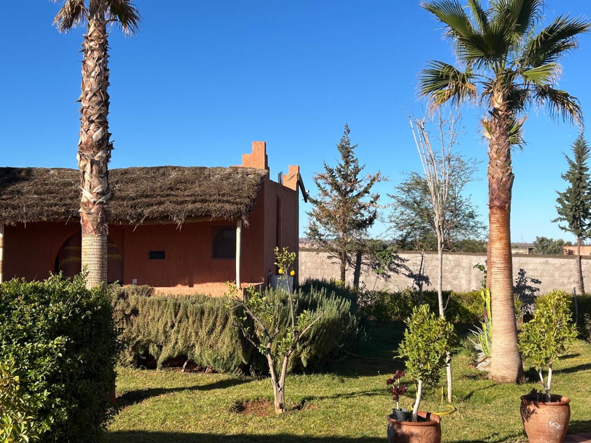 Les Orangers De L'Ourika Hotel Douar Akkara Exterior foto