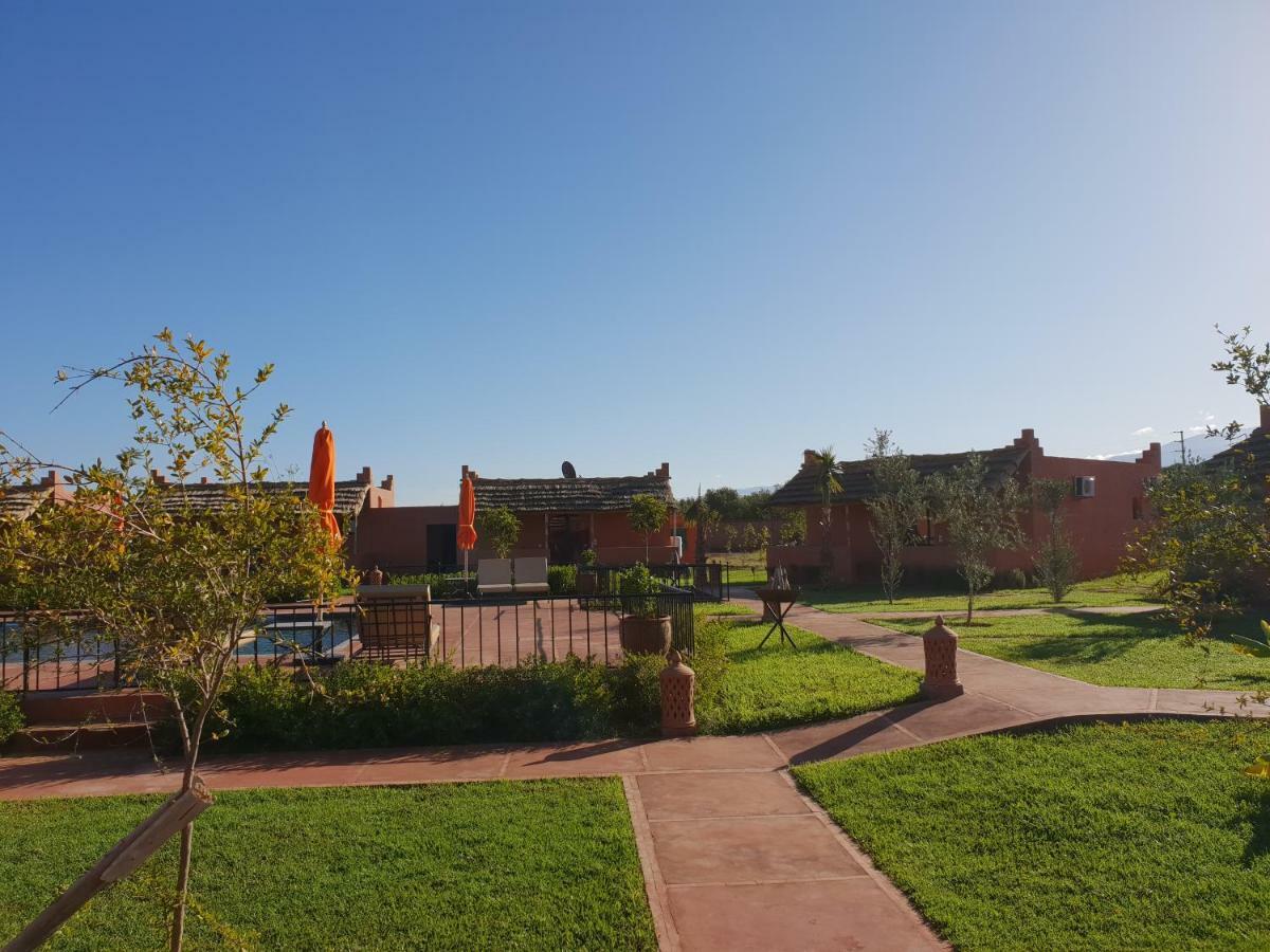 Les Orangers De L'Ourika Hotel Douar Akkara Exterior foto