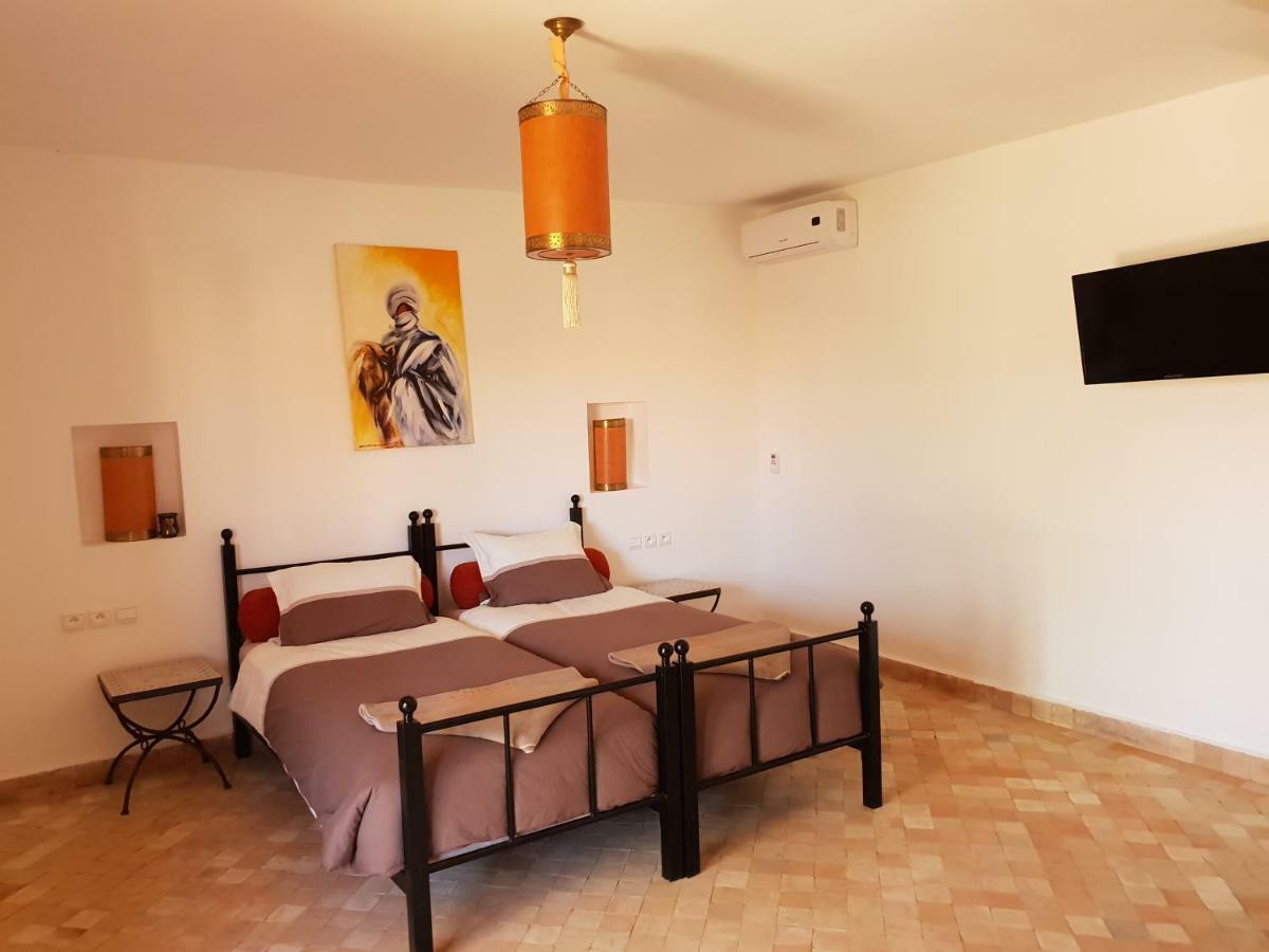 Les Orangers De L'Ourika Hotel Douar Akkara Exterior foto