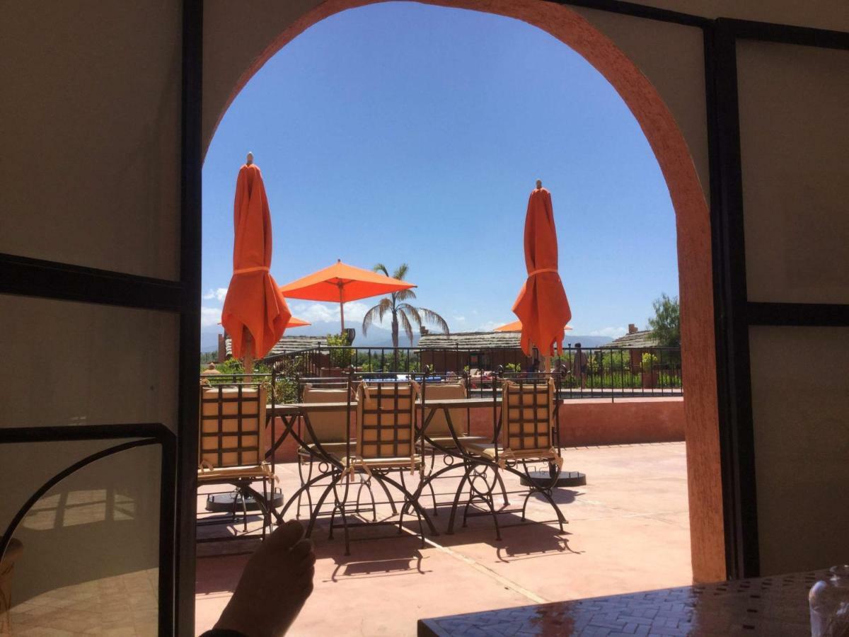 Les Orangers De L'Ourika Hotel Douar Akkara Exterior foto