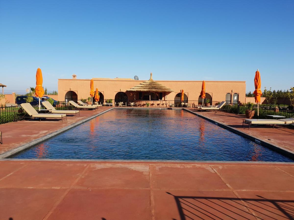 Les Orangers De L'Ourika Hotel Douar Akkara Exterior foto