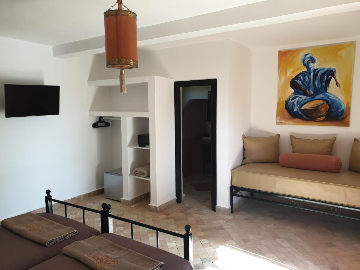 Les Orangers De L'Ourika Hotel Douar Akkara Exterior foto